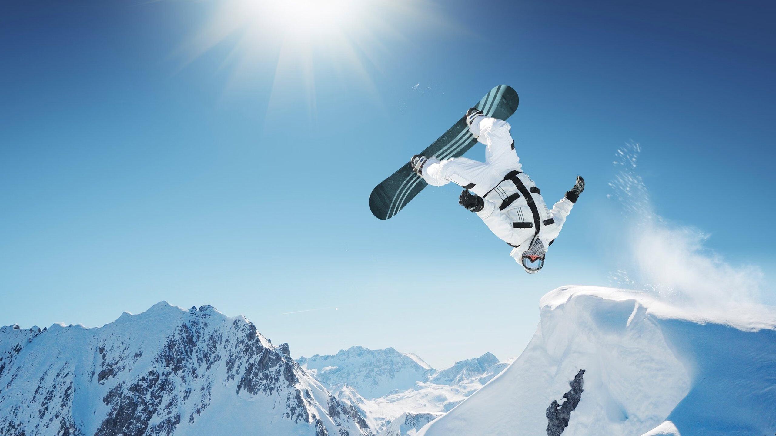 不败新星莫卡耶夫刚刚获胜就被UFC抛弃，格斗界哗然！