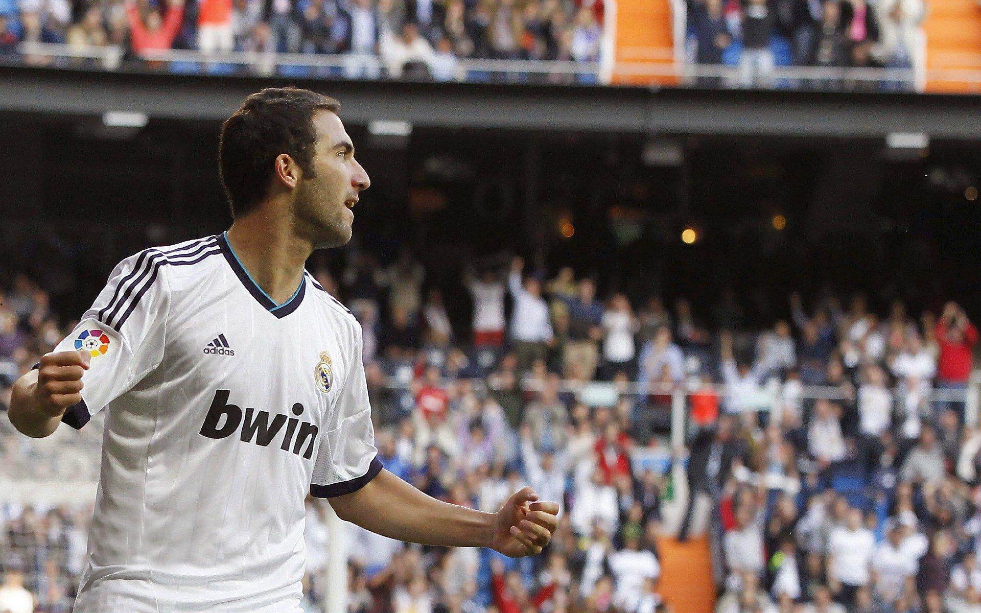 全明星赛星光黯淡，球星伤停潮引发改制呼声